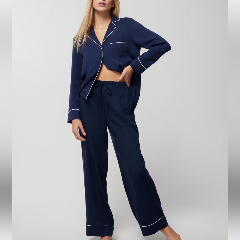 SOMA WOVEN Long-Sleeve Notch Top & Pants Set